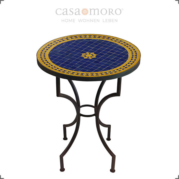 Mosaiktisch als Esstisch für zwei mit sternförmigem Zellige-Muster in Blau-Gelb