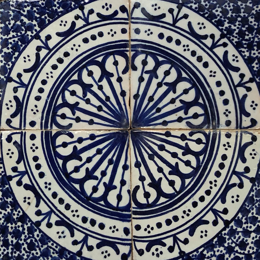 Handbemalte Fliese –  Andalusischer Stil