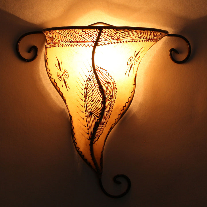 Henna-Wandlampe Nouna Weiß