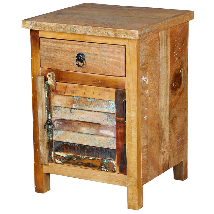 Kommode aus massivholz mit Schublade und Tür, mit Patchwork-Front aus Holzplanken und Metallringgriffen